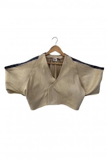 Hiro Crossover Top with Structured Sleeve